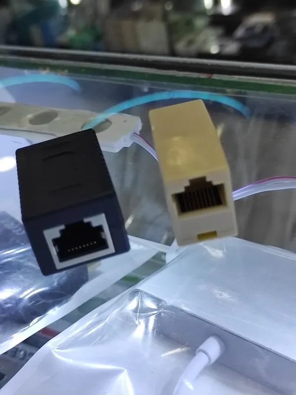 LAN ulagichi RG 45 / RG 45 3 LAN ulagichi RG 45 / RG 45 3