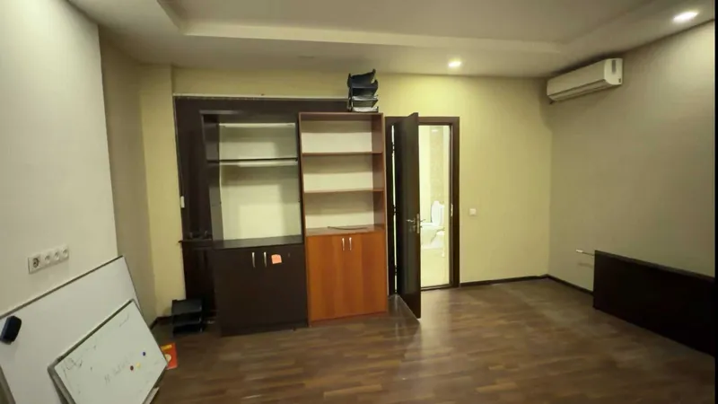 Аренда коммерческого помещения 175 м², первая линия, Шайхонтахур 3