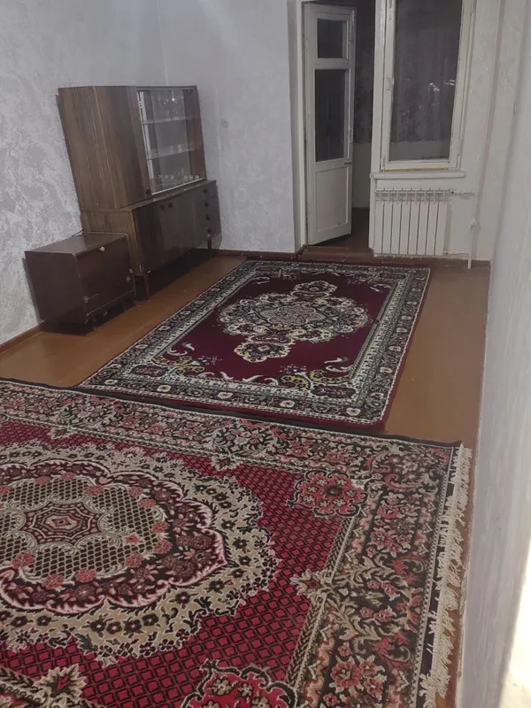 Сдаётся однокомнатная квартира возле пед института. Без маклера 1