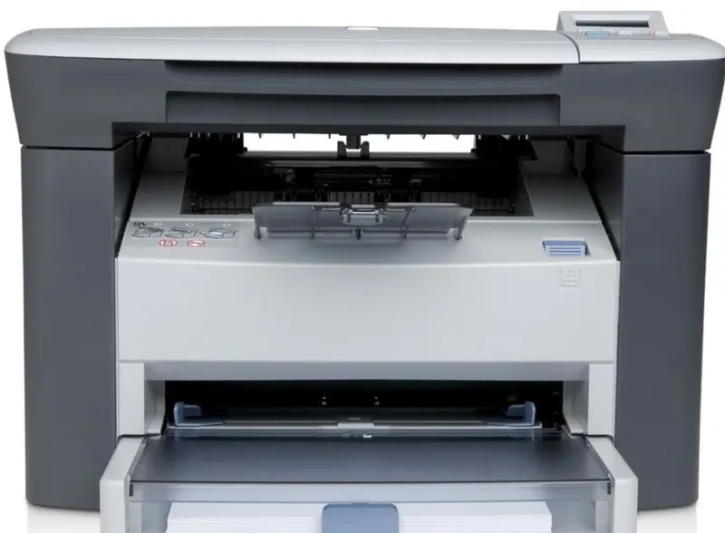 HP 1005 RTIVODNOM. ISHLASHI YAXSHI AYBI YUQ .