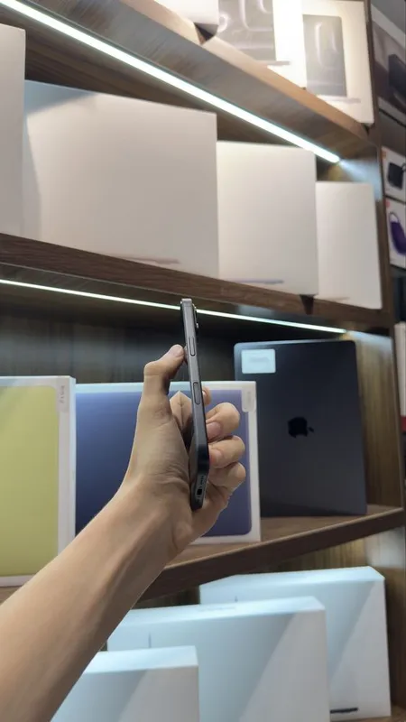 iphone 16 naxtka 4
