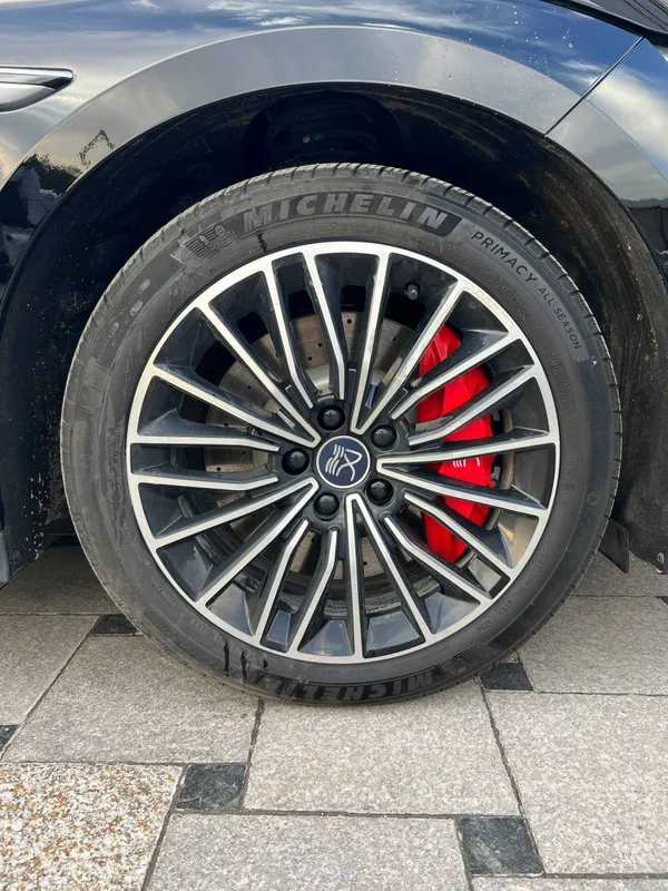 BYD Han 2025 Lidarli 701 km — фото 7