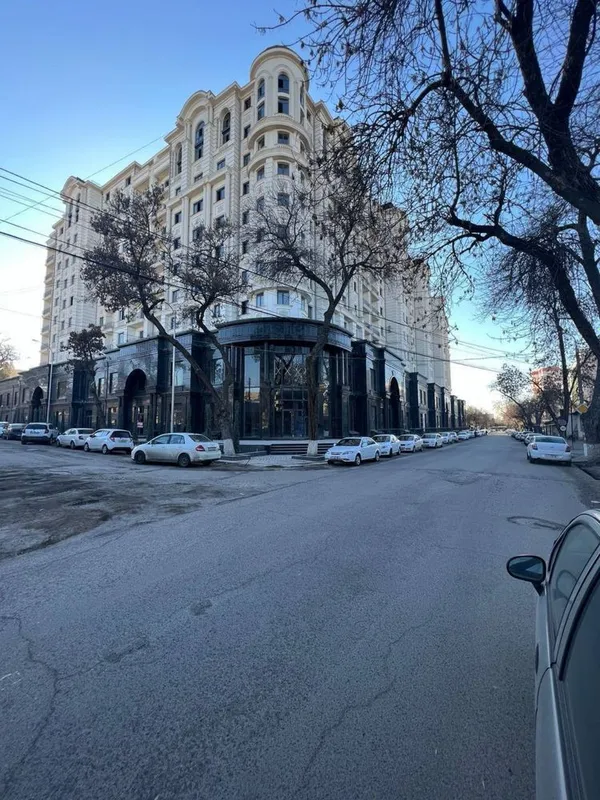 Аренда офис ЖК Мухташам 300м2 1 Аренда офис ЖК Мухташам 300м2 1