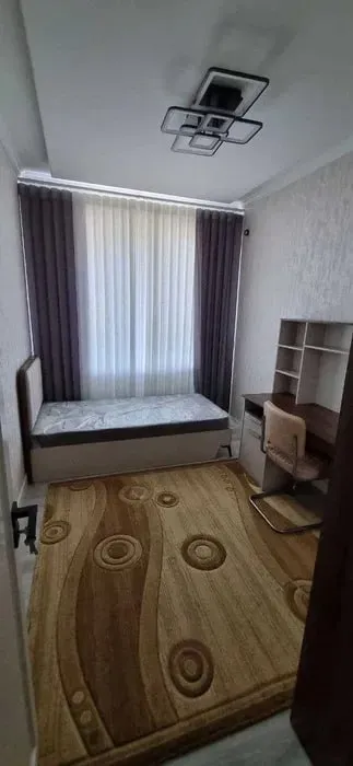 3-комнатная квартира, 60 м2, Яшнабад 1