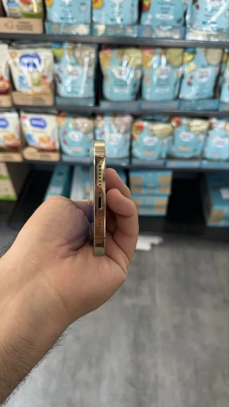iPhone 12 promax 128tali 76% emkoat 4 iPhone 12 promax 128tali 76% emkoat 4