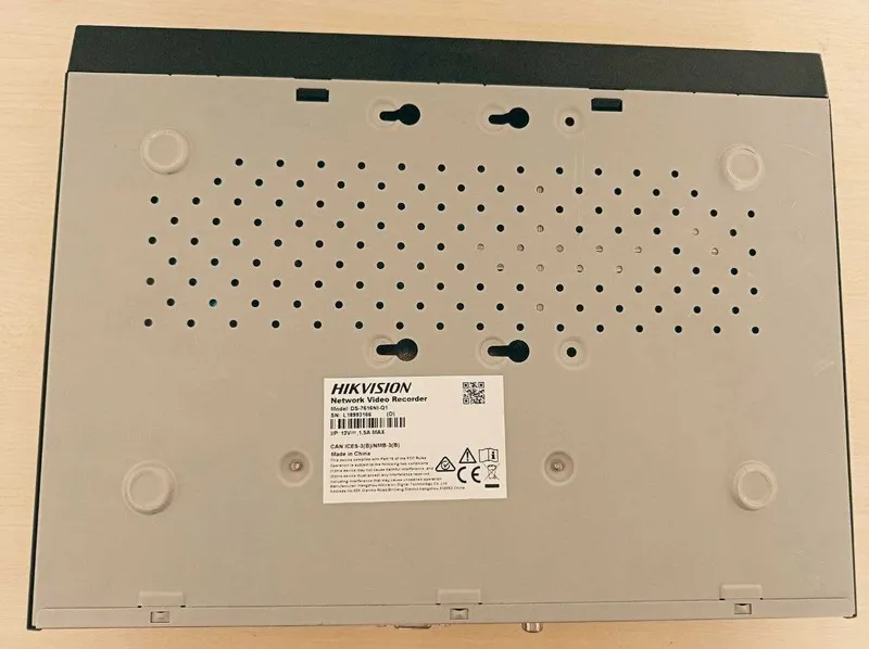 Hikvision видеорегистратор NVR 4 Hikvision видеорегистратор NVR 4