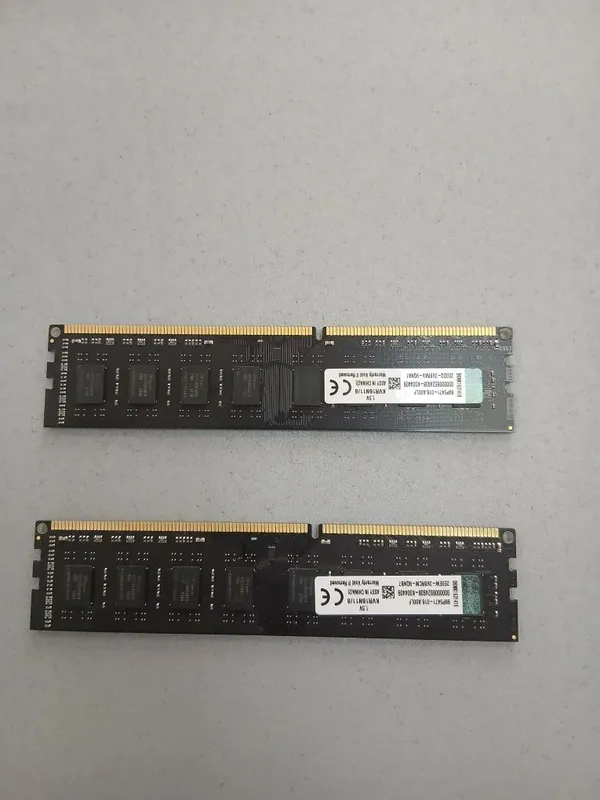 Kingston DDR3 8GB 1600MHz Operativ Xotira (RAM) Sotiladi 2ta 4 Kingston DDR3 8GB 1600MHz Operativ Xotira (RAM) Sotiladi 2ta 4