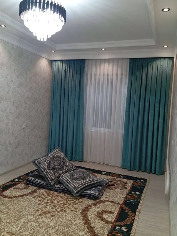 Срочно Продаеться 3-комнатная квартира городе Чирчике 9-микрарайоне — фото 1