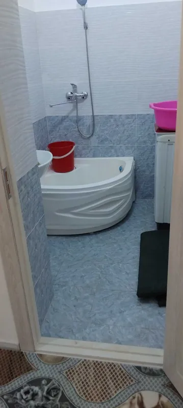 Kvartera ijaraga beriladi. Xamro bobo shinam joy va qulay joylashuv