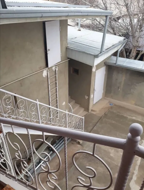 Продаётся участок г.Чирчик (район джалаир) — фото 1