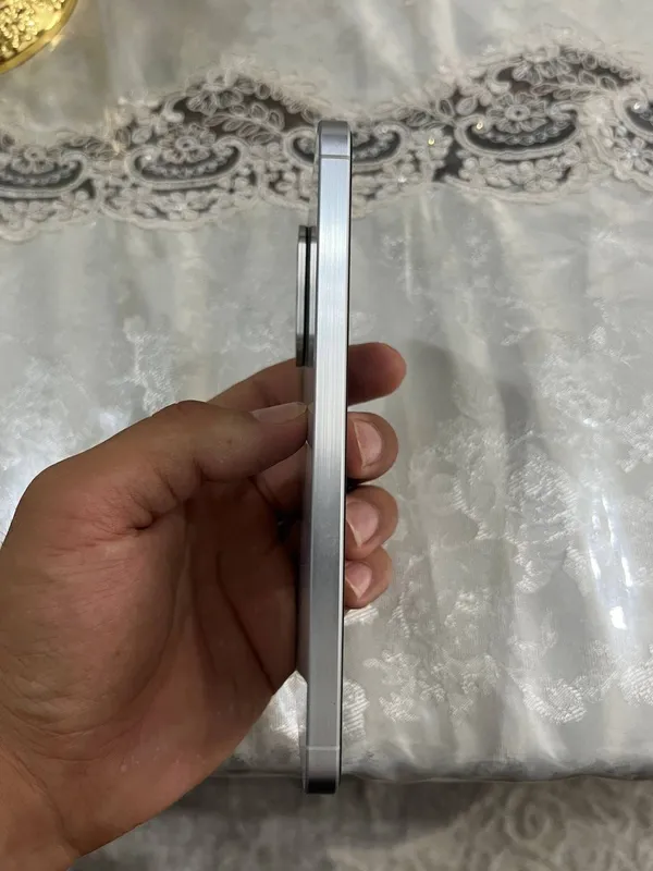 Samsung Galaxy a56 yangi bir oy ishlatilgan 2