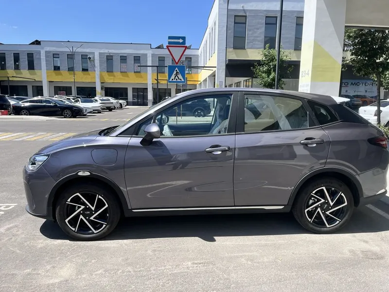 Работа водителем авто есть депозит еженедельная оплата — фото 1