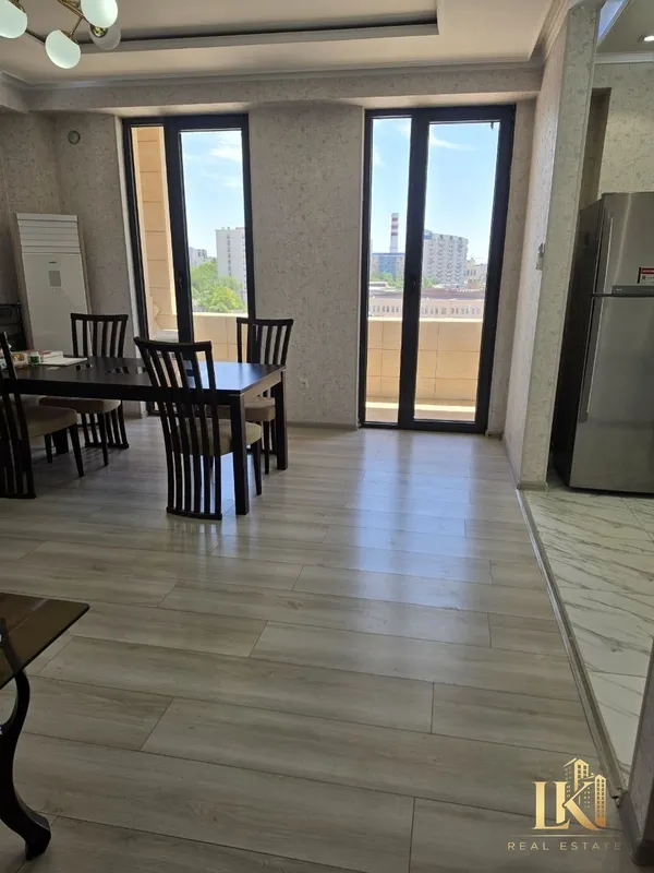 4-комнатная квартира с евроремонтом в ЖК City Life Garden 10 4-комнатная квартира с евроремонтом в ЖК City Life Garden 10