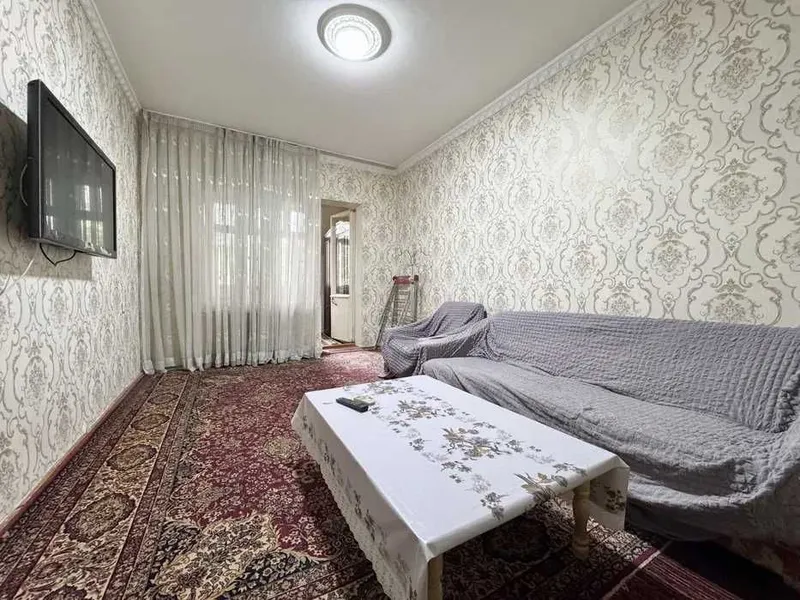 Срочно сдается квартира 1*2/1/4. Кушбеги.