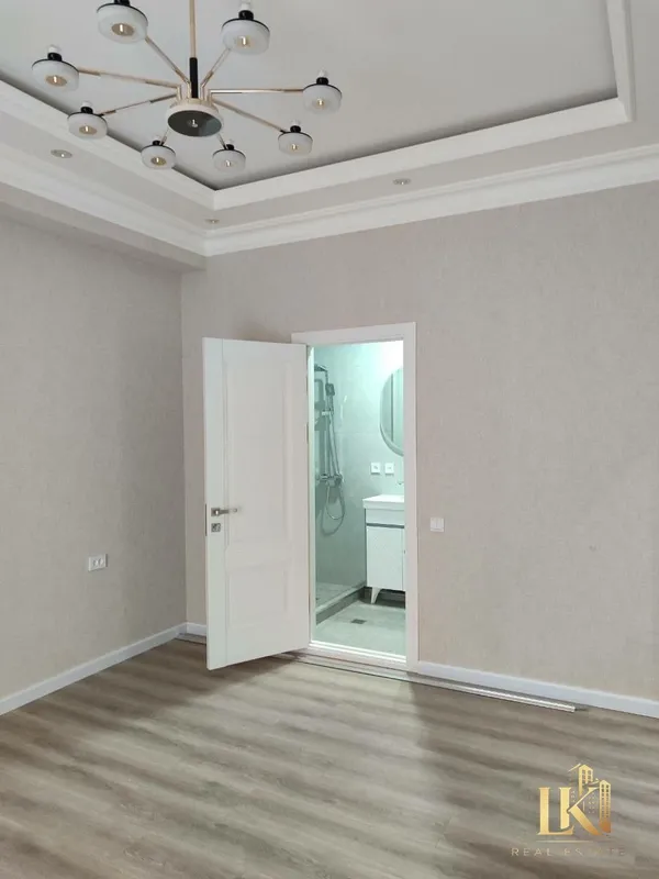 Yangi qurilishda ЖК Felicita yaqinida yevroremontli 80 m² 3 xonali kvartira sotiladi 5 Yangi qurilishda ЖК Felicita yaqinida yevroremontli 80 m² 3 xonali kvartira sotiladi 5