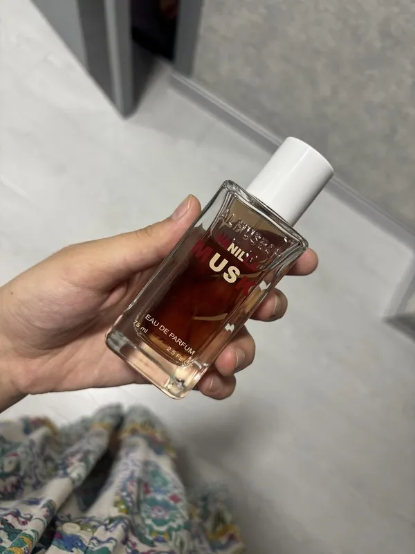 Духи vanila musk (не использованые но нет каробки)