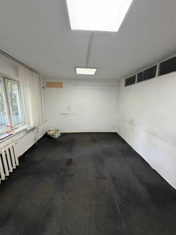 Buyuk Ipak Yoli metrosida ijara uchun noturar 1 xona 17 m2 bor 4