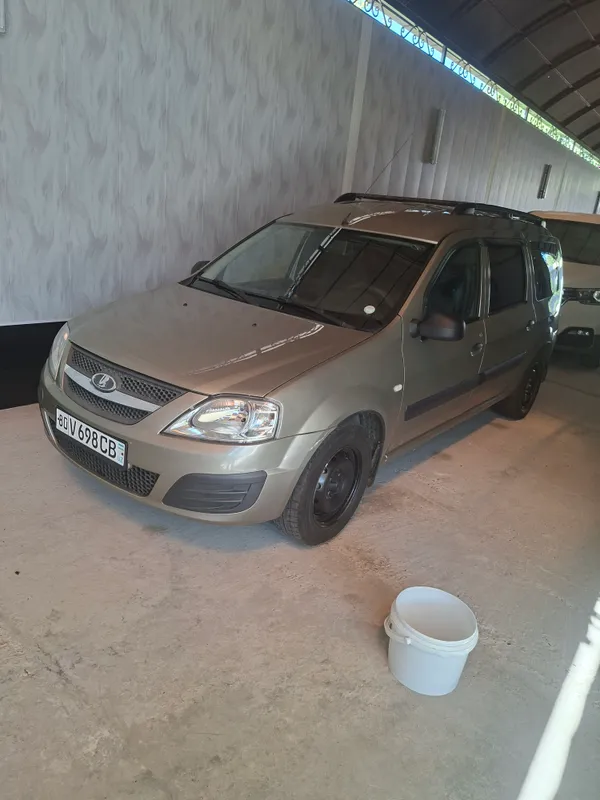 Lada Largus 2014 8