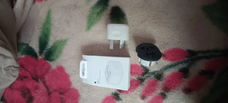 iPhone айфон зарядка оригинал 3 iPhone айфон зарядка оригинал 3