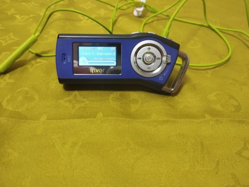 Assalom alekum Mp3 player Sotiladi Ovoz Bass Yaxwi — фото 3