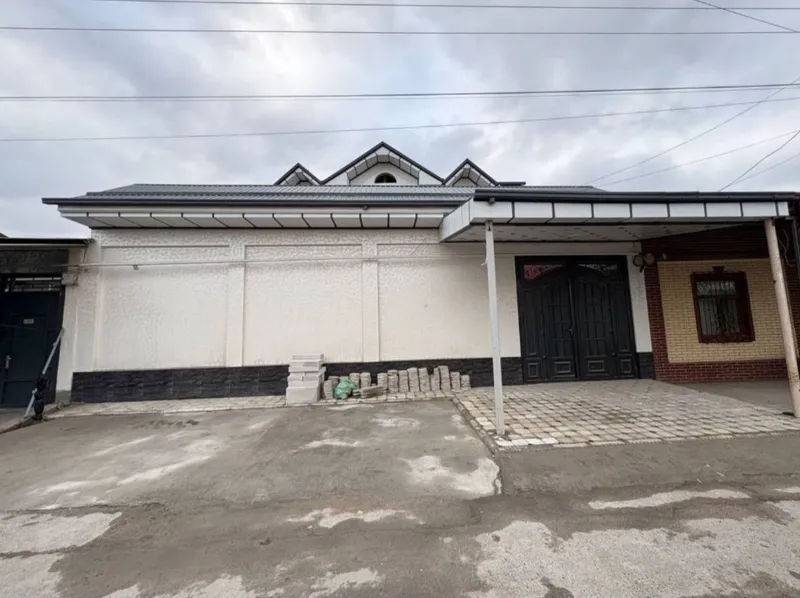 Продам срочно свой дом в Яшнабадском районе, возле базарчика Панельный 2