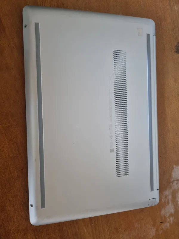 HP corei3 8/256 windows 10 pro 3 HP corei3 8/256 windows 10 pro 3