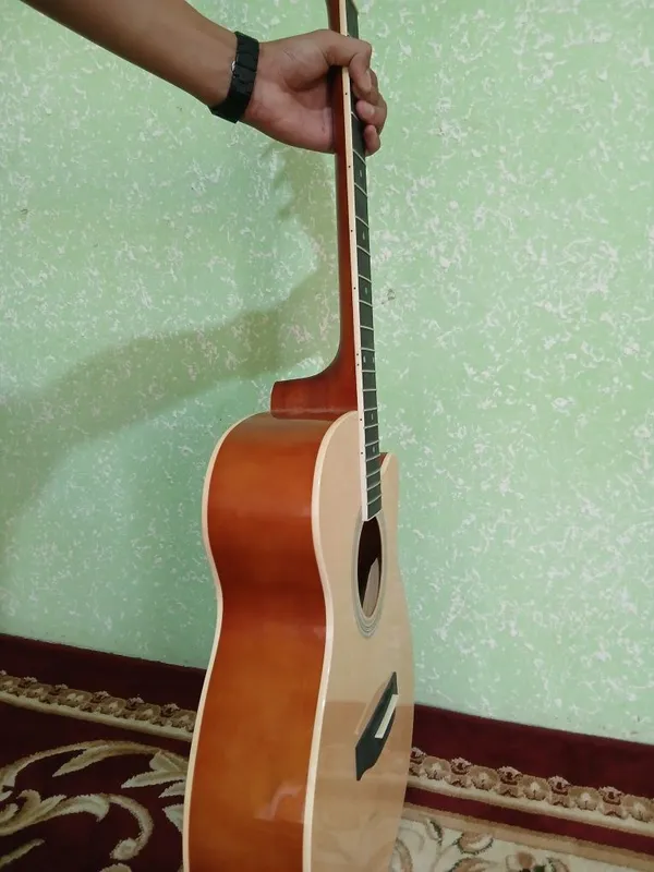 Gitara sotilad narxi600.000ming so‘m. — фото 2