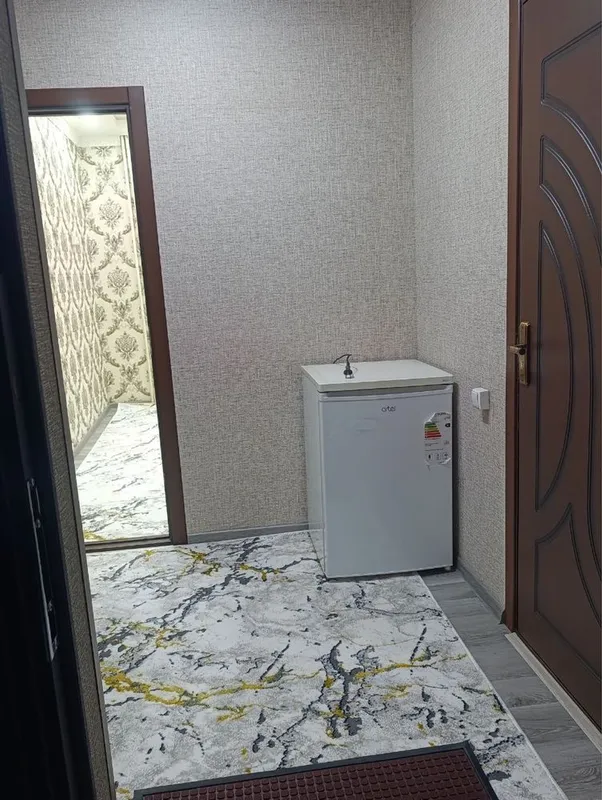 Srochna ijaraga beriladi bivshiy objijitiya 1xona 3 Srochna ijaraga beriladi bivshiy objijitiya 1xona 3