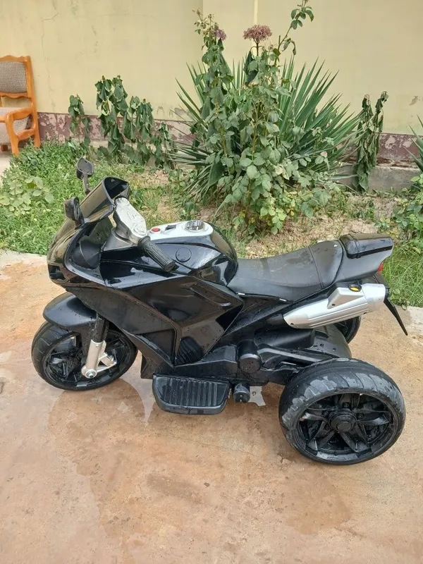 Elekrton motosikil yosh bolalar uchun 3
