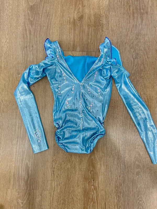 Badiiy gimnastika uchun kupalnik 4 Badiiy gimnastika uchun kupalnik 4