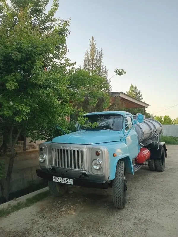 GAZ-53 suv tashish mashinasi kafolati bilan