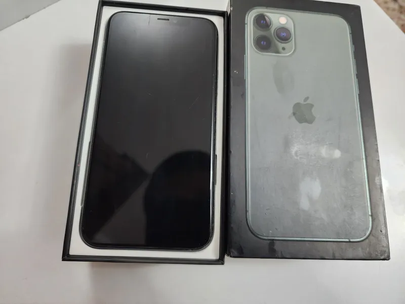 iPhone 11 Pro LL/A 256 ГБ, зелёный, полный комплект 2 iPhone 11 Pro LL/A 256 ГБ, зелёный, полный комплект 2