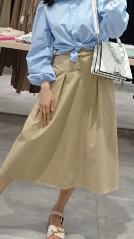 Yubka sotiladi IDEAL