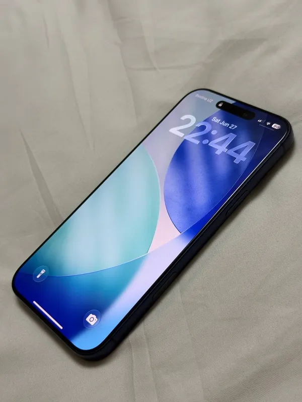 17 pro max blue