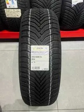 Michelin 205/60R15 Crossclimate 2 95V Michelin 205/60R15 Crossclimate 2 95V