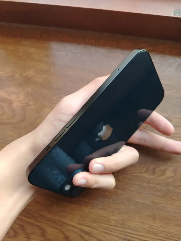 iPhone 13 128GB 5 iPhone 13 128GB 5