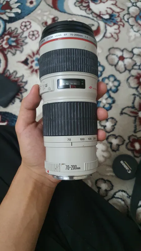 Профессиональный объектив Canon EF 70-200mm f/4L USM 2 Профессиональный объектив Canon EF 70-200mm f/4L USM 2