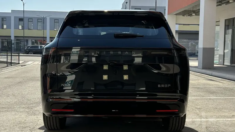 Nissan NX8 Gibrjd 4 Nissan NX8 Gibrjd 4