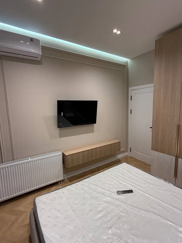Uchtepa tumani bez makler 1/2 xona qilingan uy 350 1