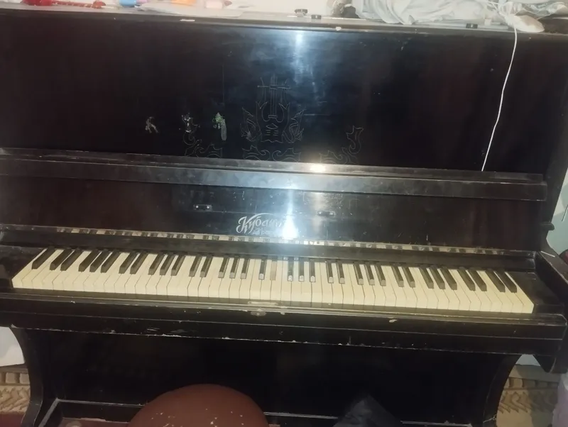 Pianino 4