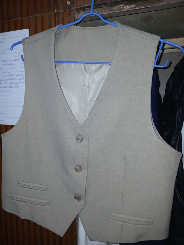 jiletka, classic nimcha,bejiviy rang 3