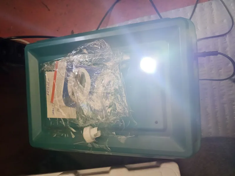 Inkubator zavatskoy sotiladi yengi 14.04.26 da olinga 6