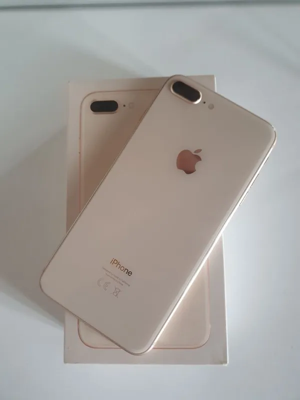IPhone 8 plus 64Gb — фото 1