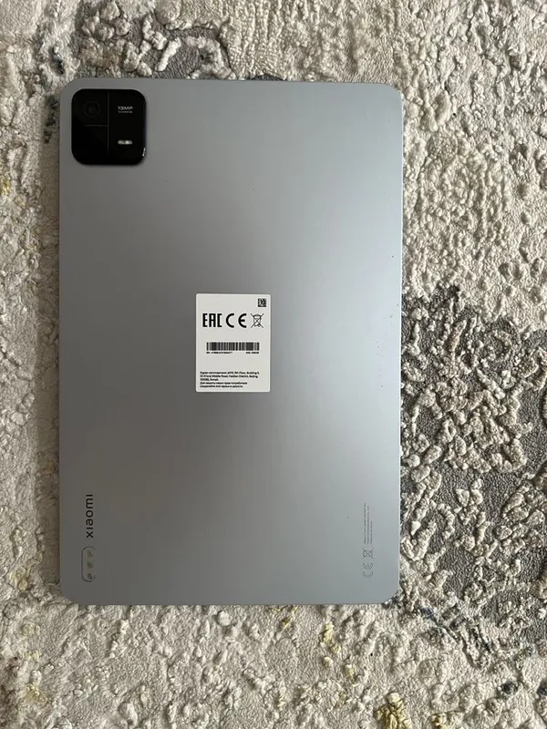 Планшет Xiaomi Pad 6 в хорошем состоянии
