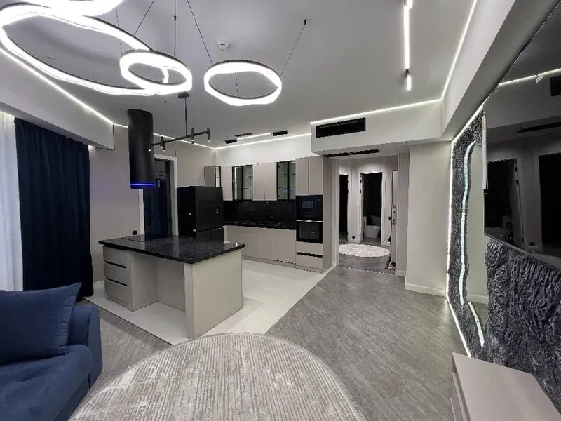 Сдается 3-комнатная квартира в ЖК Akay City 6 Сдается 3-комнатная квартира в ЖК Akay City 6