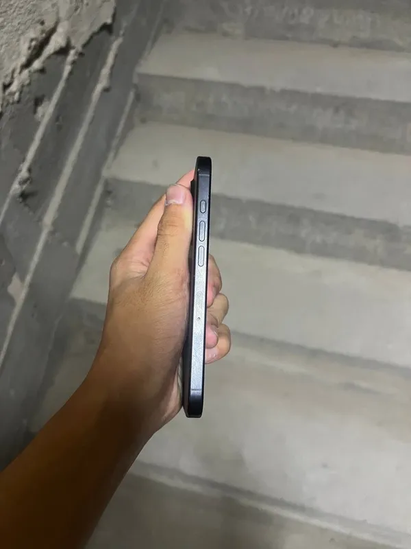 Iphone 16 pro 2
