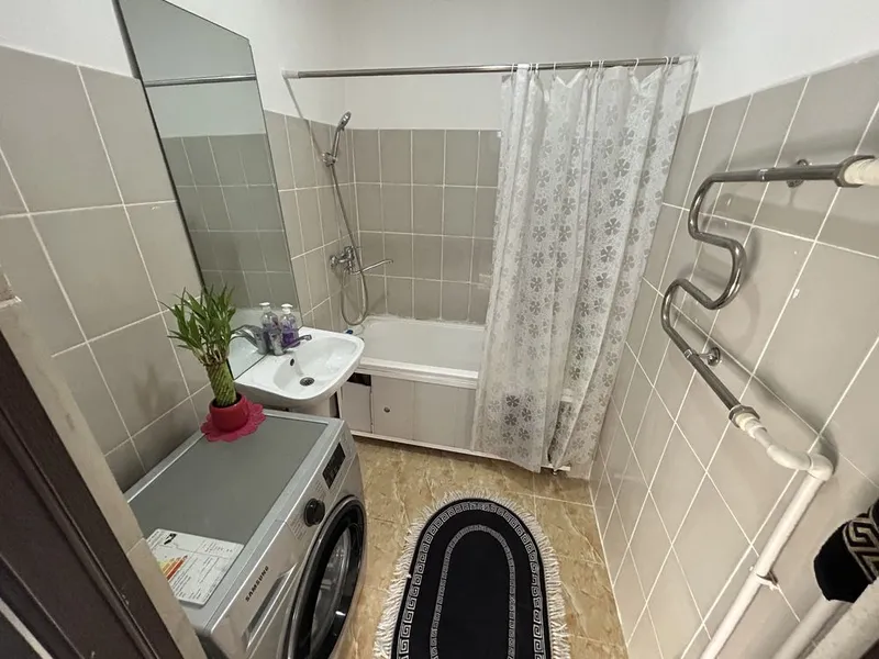 срочно сдаю квартиру 6