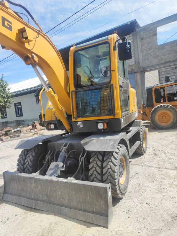 Ekskavator arendaga beriladi 5 Ekskavator arendaga beriladi 5