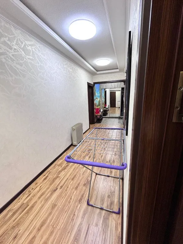 Yevroremont, mebel va maishiy texnika bilan jihozlangan 4 xonali kvartira sotiladi 2