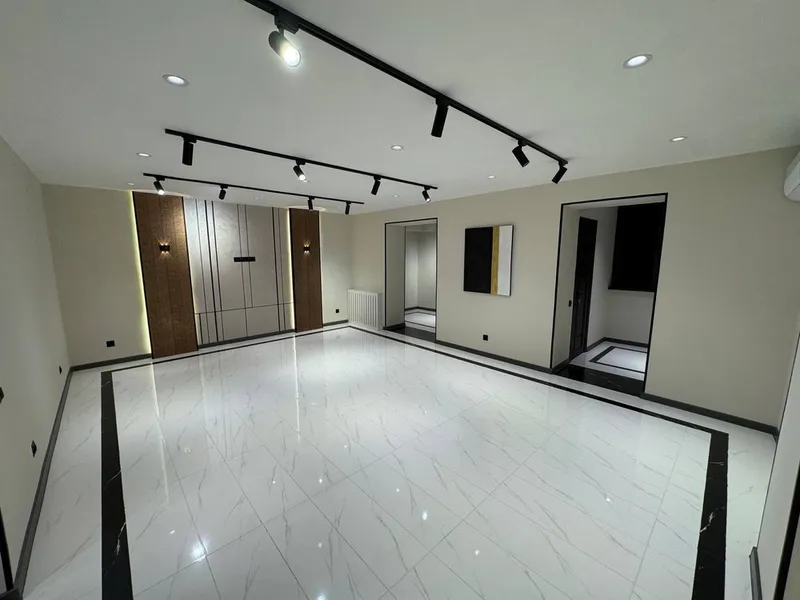 Срочно сдается офис нежилое цум 95м2 8